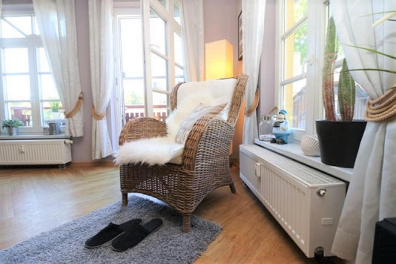 Ferienwohnung App Dreimaster Ahrenshoop Exterior foto