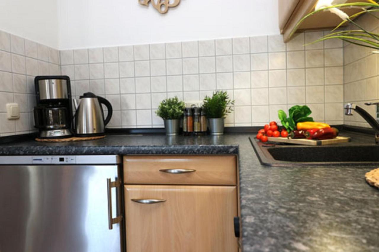 Ferienwohnung App Dreimaster Ahrenshoop Exterior foto