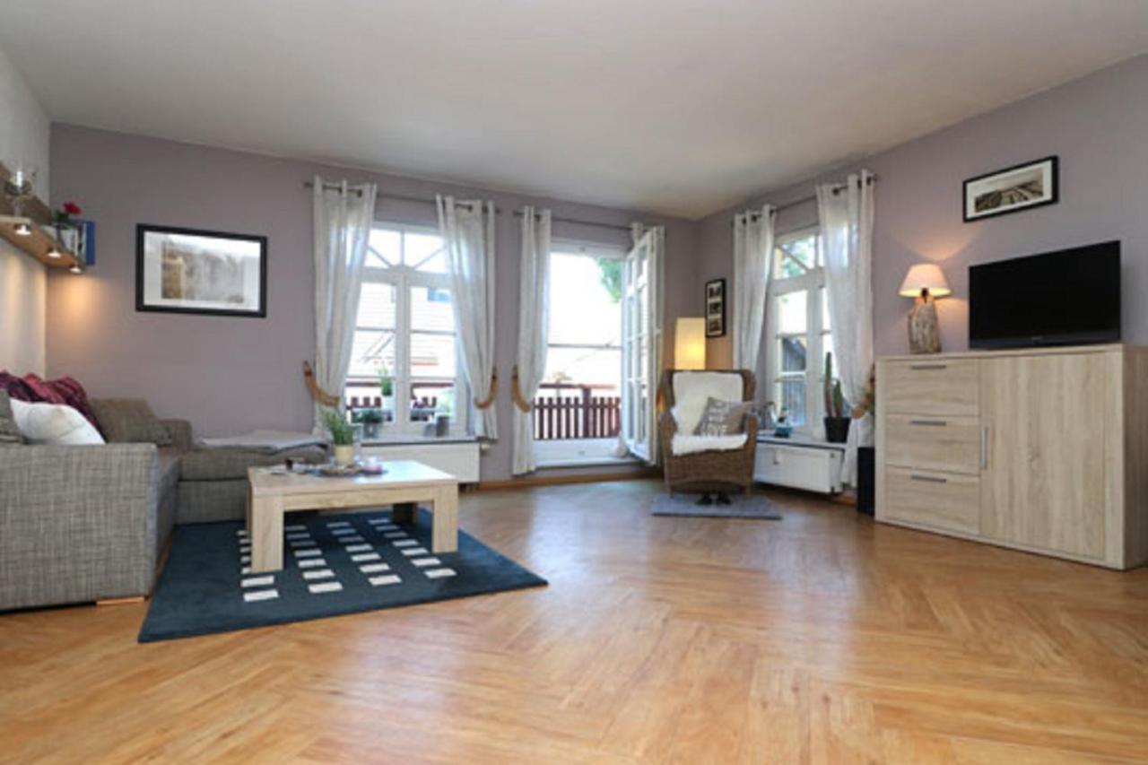 Ferienwohnung App Dreimaster Ahrenshoop Exterior foto