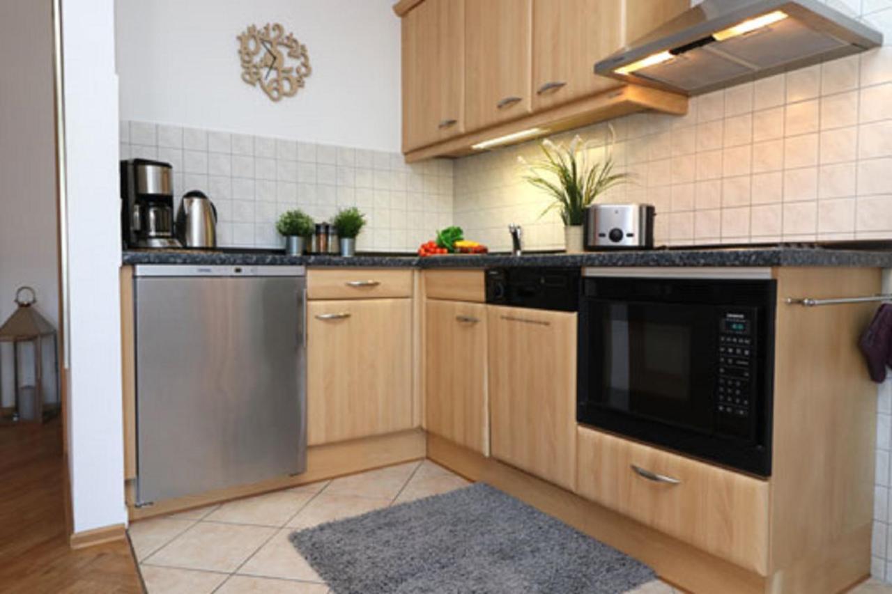 Ferienwohnung App Dreimaster Ahrenshoop Exterior foto